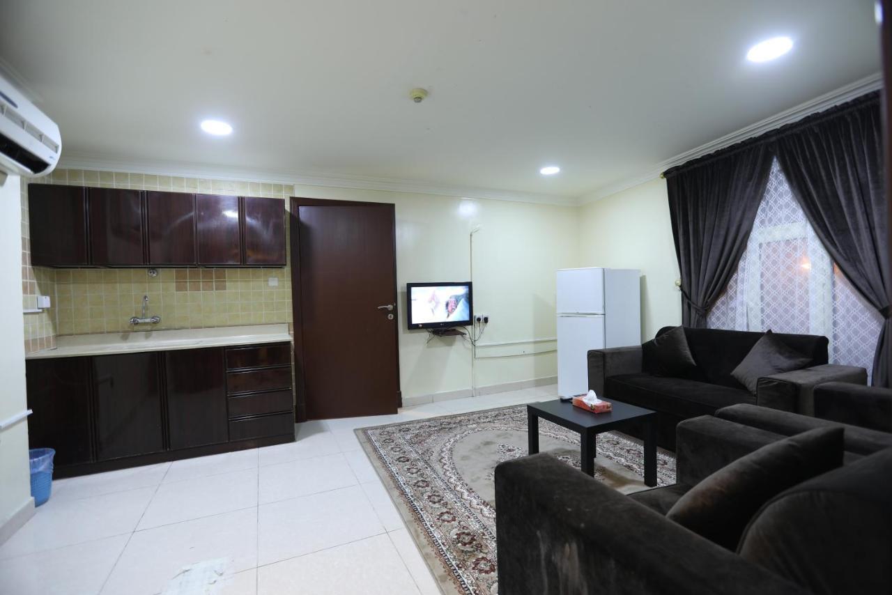 Al Eairy Apartment- Dammam 3 Al Mubarakiyah Exterior photo