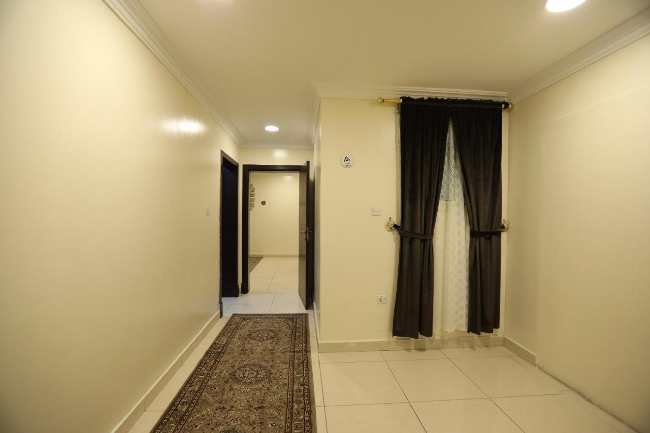 Al Eairy Apartment- Dammam 3 Al Mubarakiyah Exterior photo